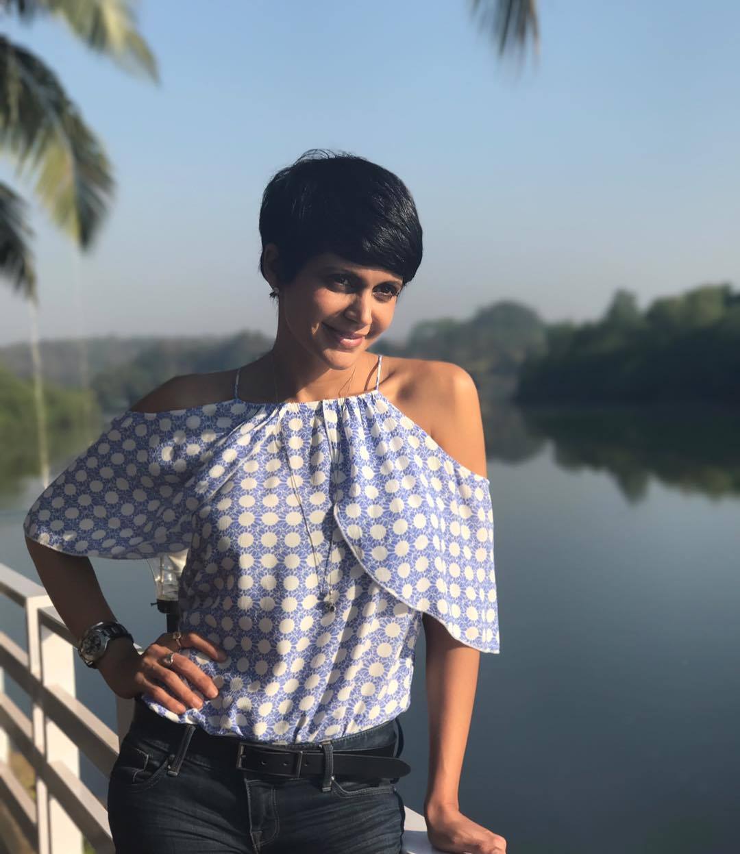 Mandira #Bedi #Black #Saree !!!!!! | Saree blouse patterns, Saree, Saree  designs